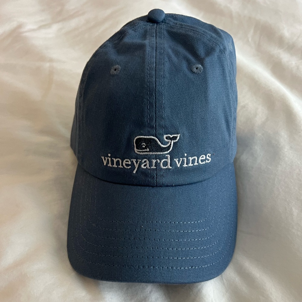 NWT Vineyard Vines Hat